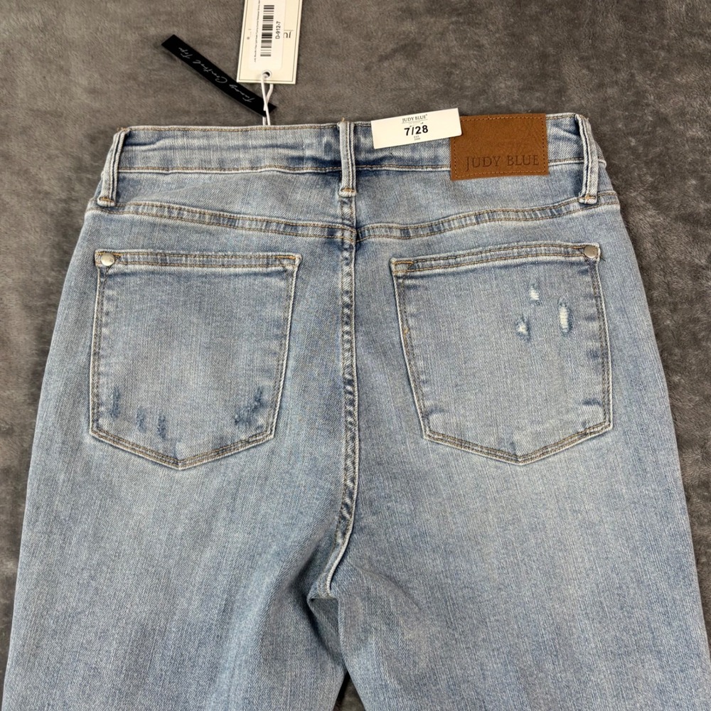 Judy Blue Mid Rise Skinny Jeans Light Blue Distressed Tummy Control 7/28 JB88191 - Picture 9 of 11